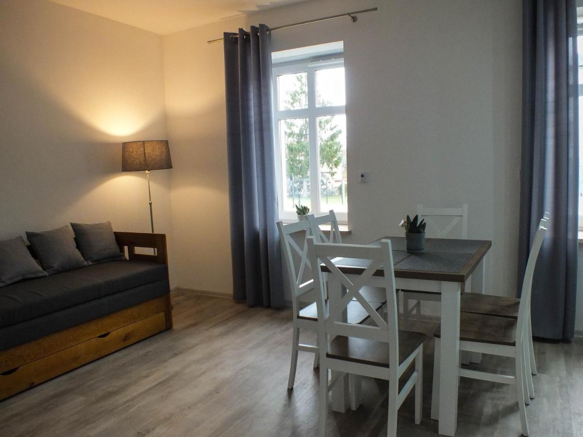 Apartament Plac Piastowski 1 เยเลเนียกูรา ภายนอก รูปภาพ