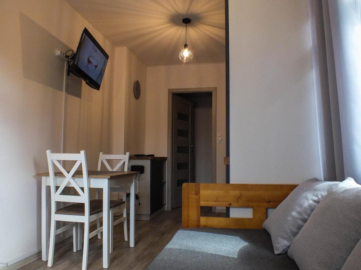 Apartament Plac Piastowski 1 เยเลเนียกูรา ภายนอก รูปภาพ